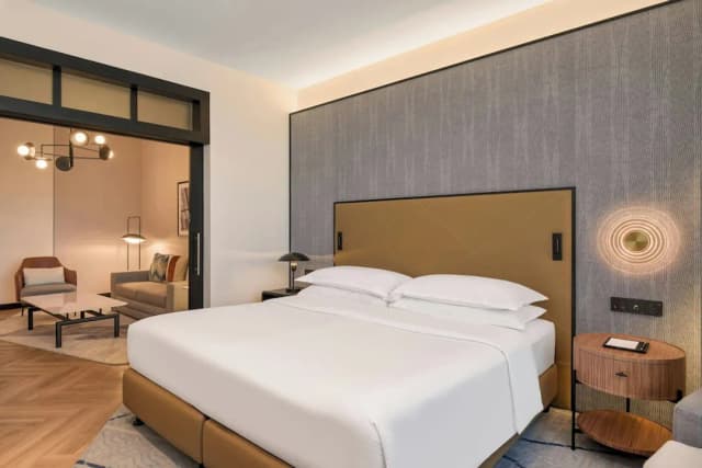 쉐라톤 몰 오브 더 에미레이츠 호텔, 두바이-그랜드 스위트, 침실 1개-1