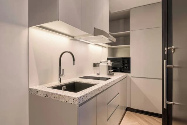 쉐라톤 몰 오브 더 에미레이츠 호텔, 두바이-클럽 스위트, 침실 1개-11