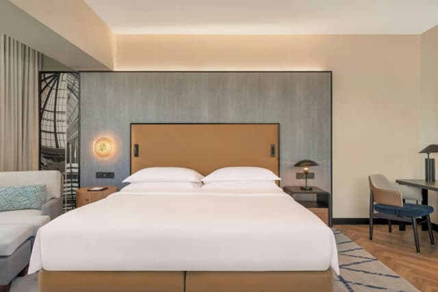 쉐라톤 몰 오브 더 에미레이츠 호텔, 두바이-클럽 스위트, 침실 1개-24