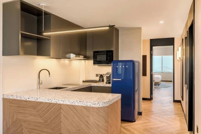 쉐라톤 몰 오브 더 에미레이츠 호텔, 두바이-클럽 스위트, 침실 1개-12