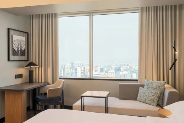 쉐라톤 몰 오브 더 에미레이츠 호텔, 두바이-클럽룸, 싱글침대 2개-5