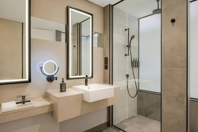 쉐라톤 몰 오브 더 에미레이츠 호텔, 두바이-클럽룸, 싱글침대 2개-11