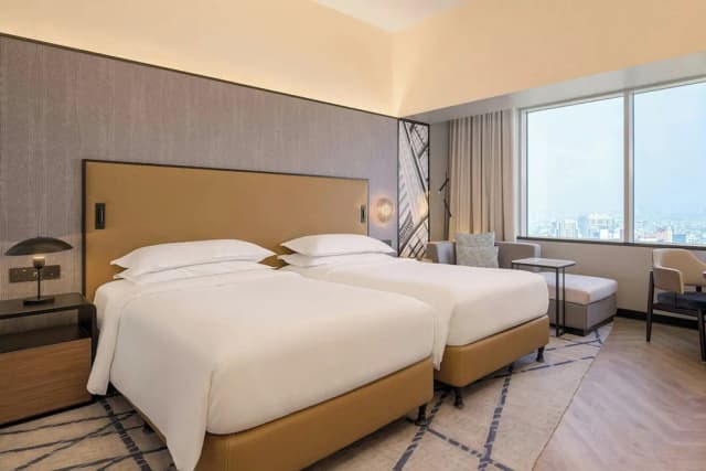 쉐라톤 몰 오브 더 에미레이츠 호텔, 두바이-클럽룸, 싱글침대 2개-10