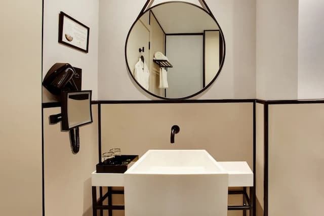 레몬 트리 호텔 주메이라 두바이-주니어 스위트-8