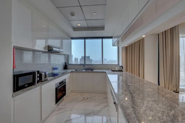 スハ ミナ ラシッド ホテル アパートメンツ-デラックス アパートメント 3 ベッドルーム シティビュー-10