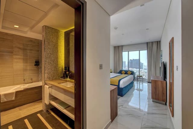 スハ ミナ ラシッド ホテル アパートメンツ-デラックス アパートメント 3 ベッドルーム シティビュー-8