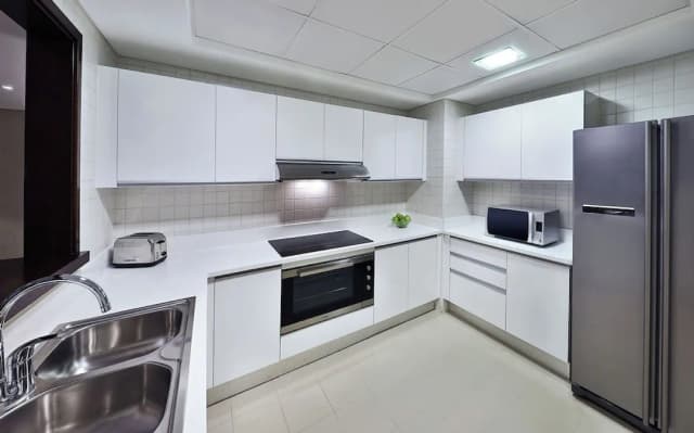 더블트리 바이 힐튼 두바이 - 주메이라 비치-패밀리 스위트, 침실 2개, 주방-7