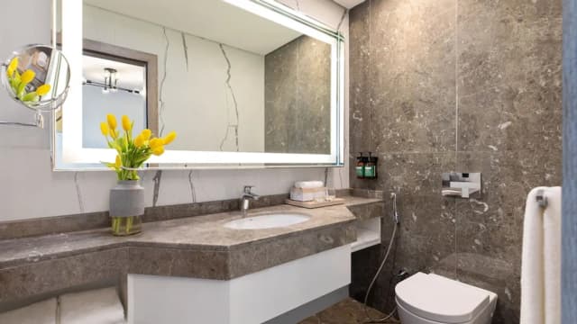 ボコ ドバイ ザ パーム by IHG-スイート キングベッド 1 台ソファーベッド付き バルコニー ビーチフロント (Beachfront)-5