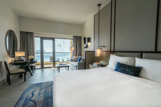 アムワジ ロタナ ジュメイラ ビーチ - ドバイ-ルーム キングベッド 1 台 バルコニー シービュー (Ain Dubai)-1