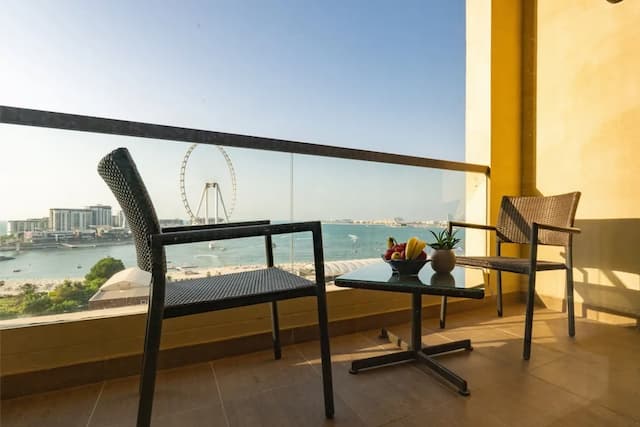 アムワジ ロタナ ジュメイラ ビーチ - ドバイ-ルーム キングベッド 1 台 バルコニー シービュー (Ain Dubai)-3