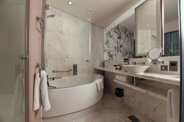 杜拜梅地亞烏安酒店-Executive Hip Room-7