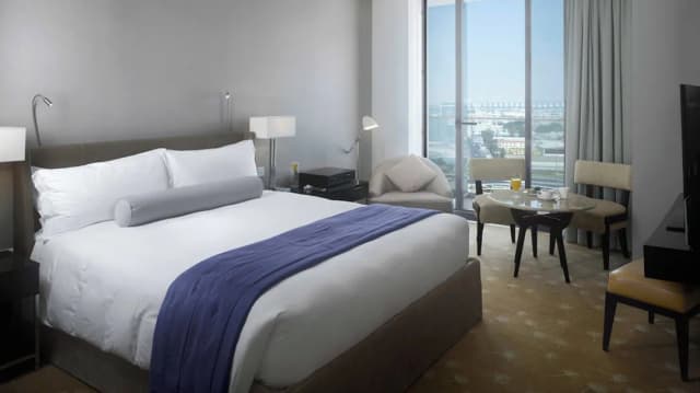 인터컨티넨탈 레지던스 스위트 두바이 페스티벌 시티 바이 IHG-스튜디오 스위트, 킹사이즈침대 1개-1