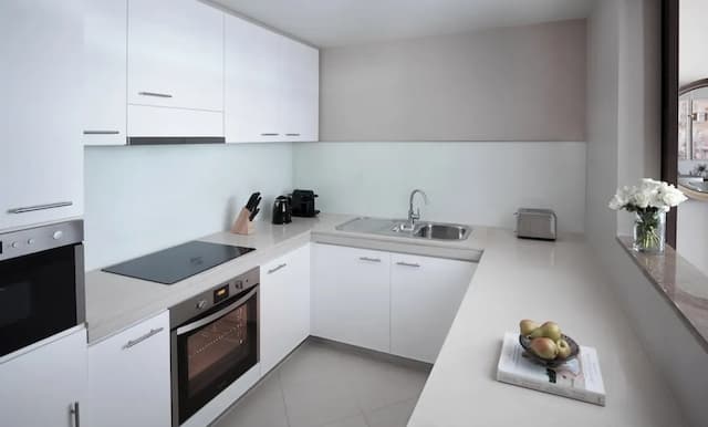 杜拜節日城洲際住宅套房飯店 - IHG 飯店-公寓, 2 間臥室, 陽台 (Dining, Kitchen, Waterfront)-4