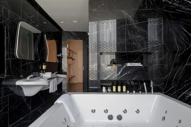 我的杜拜美利亞酒店-套房, 2 間臥室 (Ultimate ME, Lounge & Jacuzzi, 4+2)-8