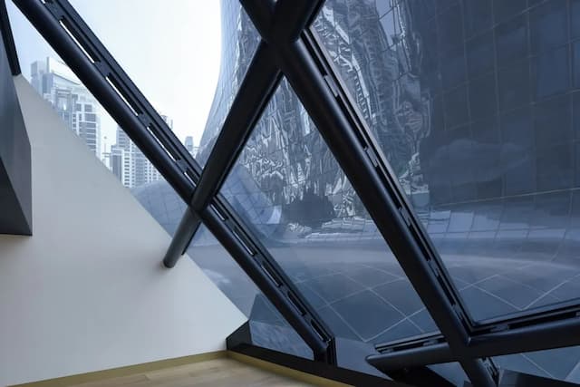 我的杜拜美利亞酒店-Beyond ME + Suite by Zaha Hadid and Jacuzzi-2