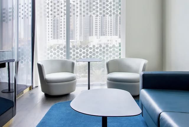 我的杜拜美利亞酒店-Extra ME + Junior Suite Void with Burj Khalifa View-3