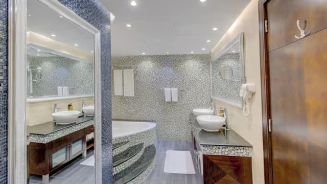 Donatello Hotel-特级套房-8