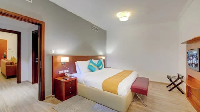 Donatello Hotel-Executive Suite-4