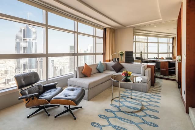 주메이라 에미리트 타워스 두바이-클럽룸-17