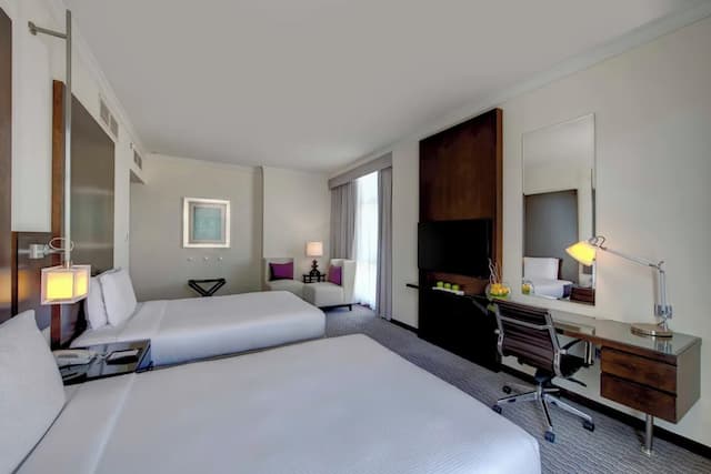 Media Rotana-Room, 2 Twin Beds (Spacious)-4