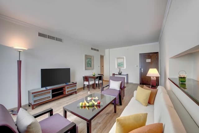 Media Rotana-Suite, 1 Bedroom (Spacious)-5