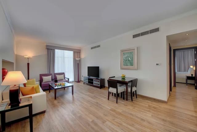 Media Rotana-Suite, 1 Bedroom (Club Rotana Spacious One)-4
