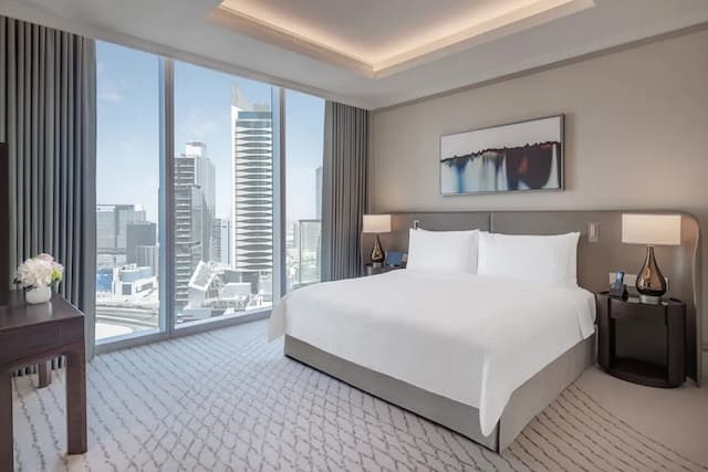 어드레스 두바이 몰-Club Room - Lounge Access serving Lunch, Afternoon Tea and Dinner-1