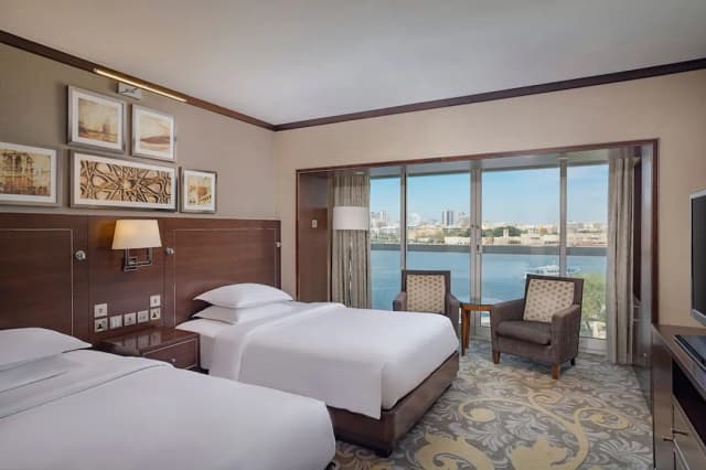 쉐라톤 두바이 크리크 호텔 & 타워-디럭스룸, 싱글침대 2개, 시내 전망-1