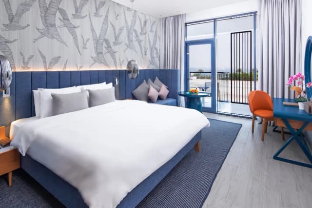 더 팜 - C 센트럴 리조트-Deluxe Double Room With Balcony And Hotel Private Beach Access-1