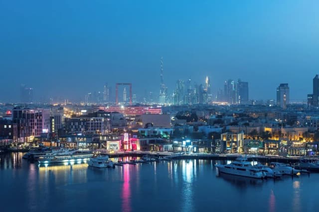 쉐라톤 두바이 크리크 호텔 & 타워-이그제큐티브룸, 킹사이즈침대 1개-11