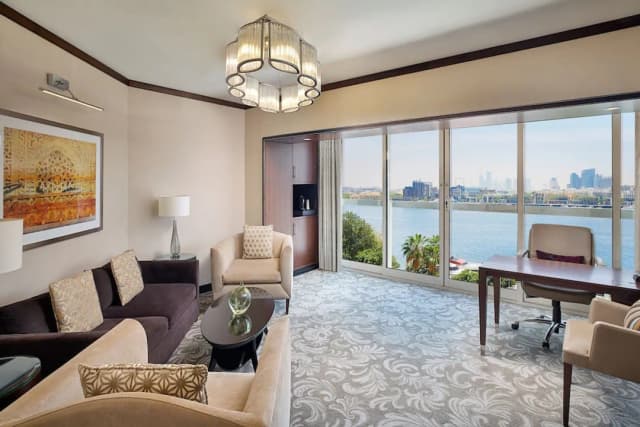 쉐라톤 두바이 크리크 호텔 & 타워-이그제큐티브 스위트, 킹사이즈침대 1개-5