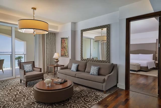 Waldorf Astoria Dubai Palm Jumeirah-Deluxe King Suite with Sea View-10