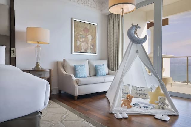 Waldorf Astoria Dubai Palm Jumeirah-Deluxe King Suite with Sea View-8