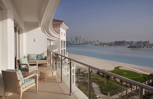 Waldorf Astoria Dubai Palm Jumeirah-Club King Suite with Sea View-12