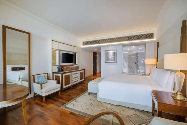 Waldorf Astoria Dubai Palm Jumeirah-KING ACCESSIBLE SUPERIOR ROOM-2