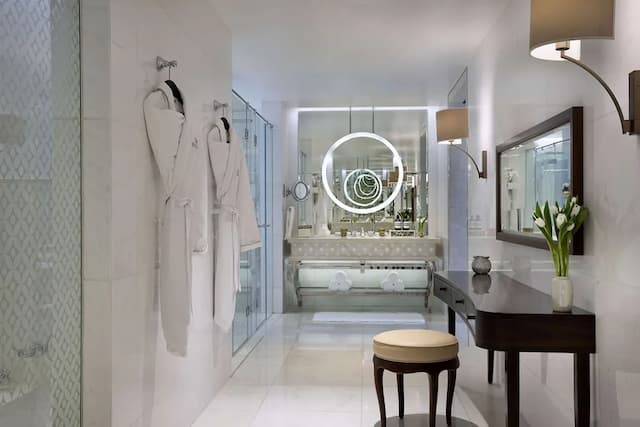 Waldorf Astoria Dubai Palm Jumeirah-CHAIRMAN SUITE-12