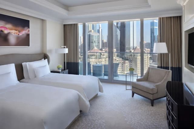 켐핀스키 더 블러바드 두바이-클럽룸, 싱글침대 2개, 시내 전망 (Grand Club Burj View Room Twin)-5