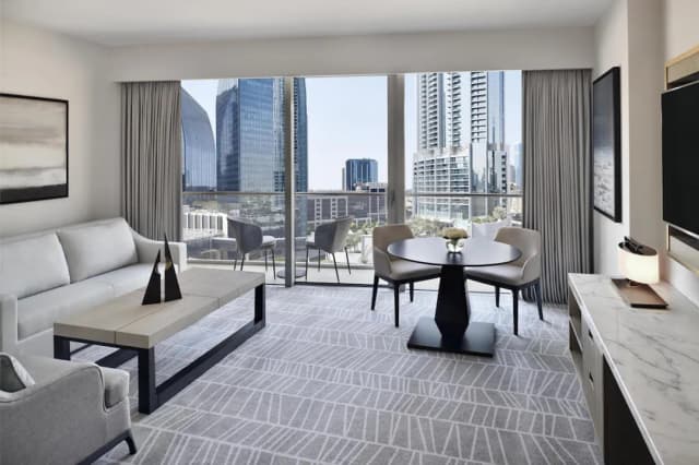 Kempinski Central Avenue Dubai-Junior Suite, 1 King Bed, City View (Junior Suite)-6