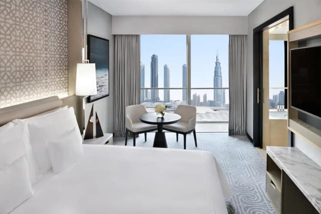 Kempinski Central Avenue Dubai-Deluxe Room, 1 King Bed, Connecting Rooms, City View (Deluxe Room King)-1
