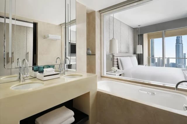 Kempinski Central Avenue Dubai-Deluxe Room, 1 King Bed, Connecting Rooms, City View (Deluxe Room King)-2