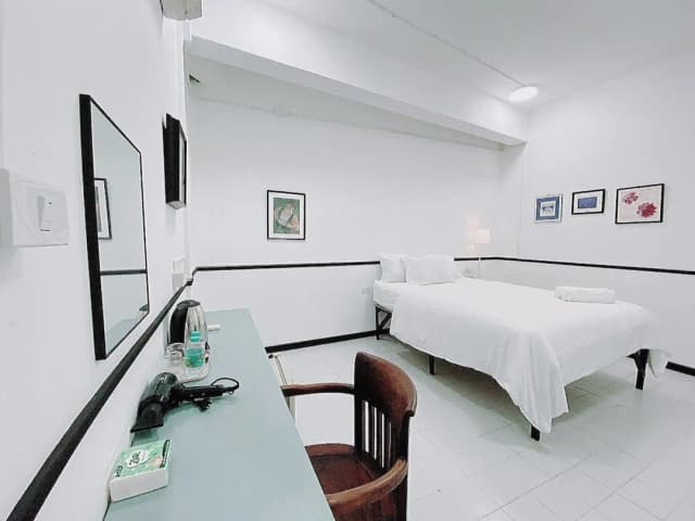 GO INN MRT Hua Lamphong-Double Room-2