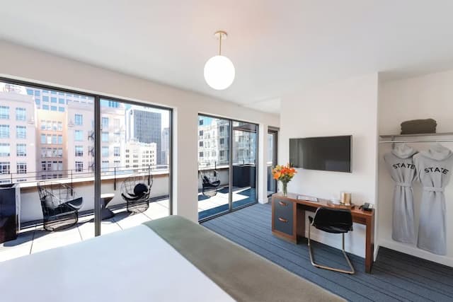 The State Hotel-套房, 1 张特大床, 无障碍, 露台-1