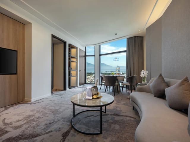 クラウン プラザ ダナン シティ センター by IHG-ジュニア スイート ベッド (複数台) クラブラウンジ利用可 リバービュー-10