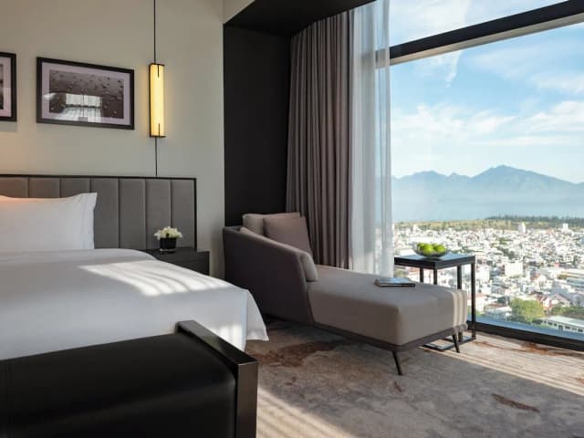 クラウン プラザ ダナン シティ センター by IHG-プレミアム ルーム キングベッド 1 台 クラブラウンジ利用可 リバービュー-2