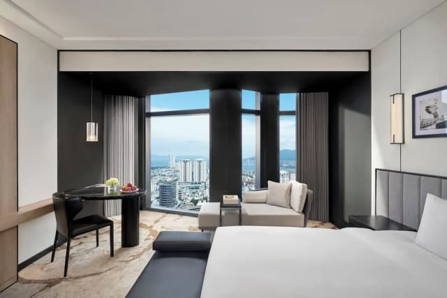 クラウン プラザ ダナン シティ センター by IHG-プレミアム ルーム キングベッド 1 台 クラブラウンジ利用可 リバービュー-6