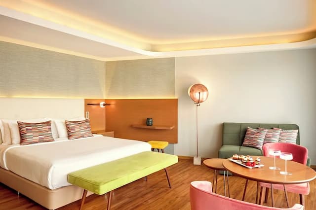 Zeus Essence Wyndham Athens Residence-Executive Suite, City View-3