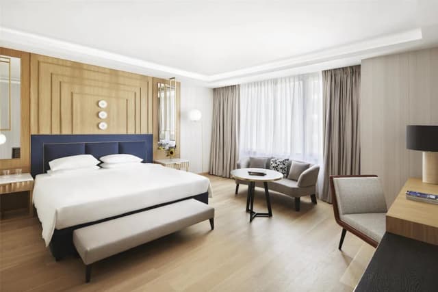 雅典君悅大酒店-Junior Suite with 1 King Bed-3