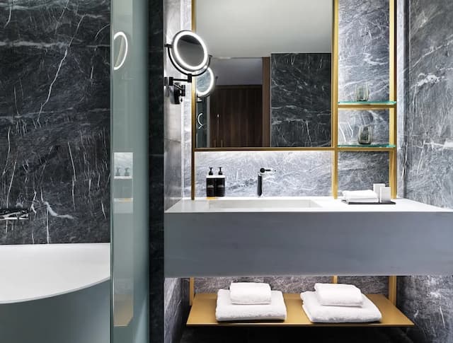 그랜드 하얏트 아테네-Corner Suite with 1 King Bed-9