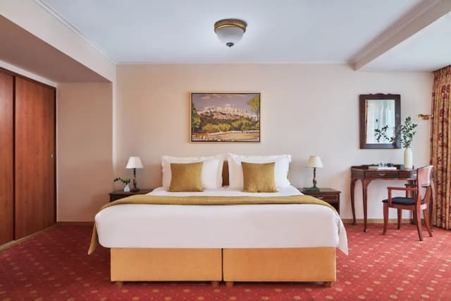 Titania Hotel-Executive Suite Acropolis View-3