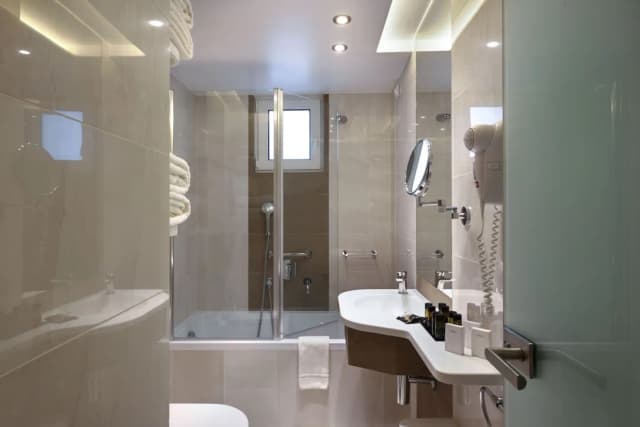 Titania Hotel-Superior Family Room Atrium View-2